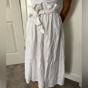 H&M EYELET SKIRT